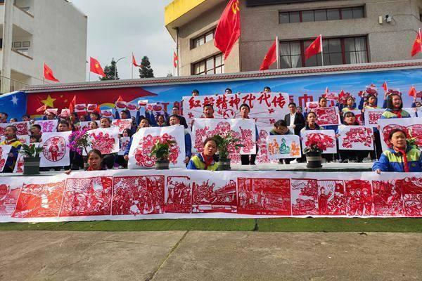 衡水阜城公安：牵好遛宠“文明绳” 做好文明养犬人