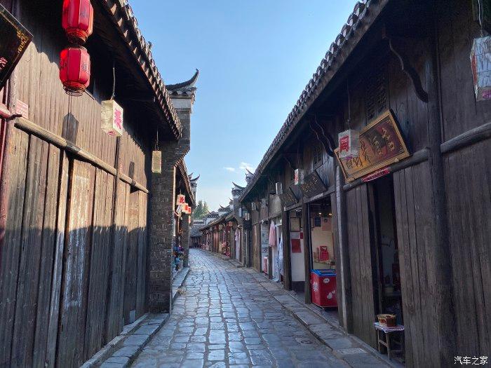 奔跑的兔子